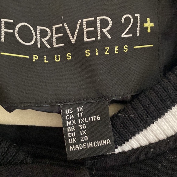 Bomber Jacket Forever21 - Picture 12 of 15